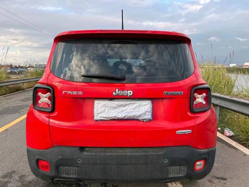 邯郸17年Jeep自由侠6