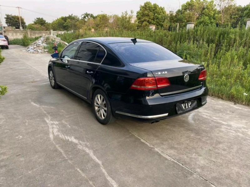 苏州15年大众迈腾8