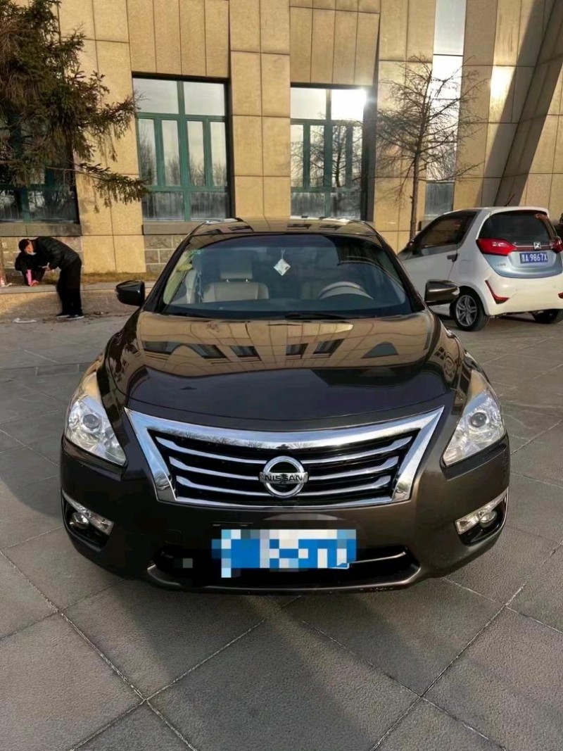 北京16年日产天籁1