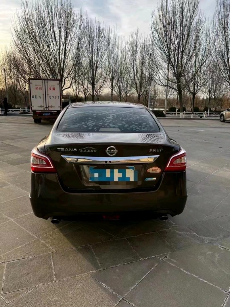 北京16年日产天籁6