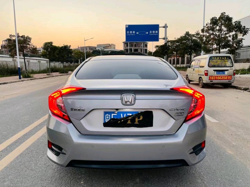 广州19年本田思域9