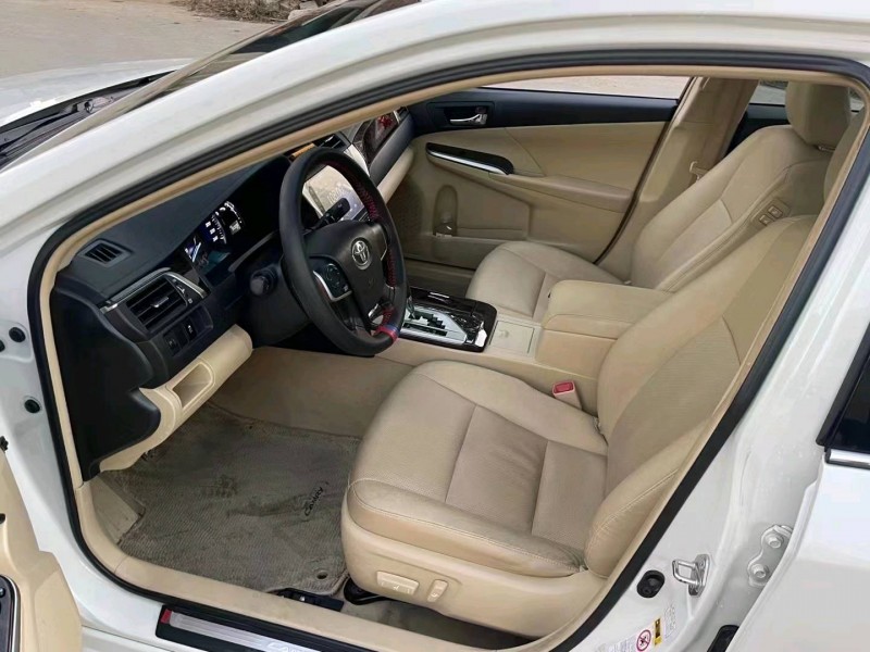 邯郸16年丰田凯美瑞6