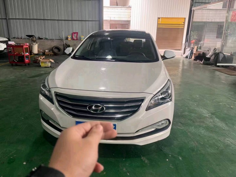 邯郸16年现代名图1