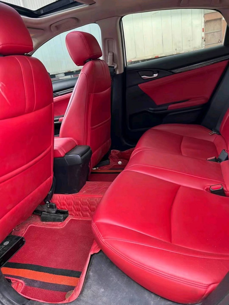 珠海19年本田思域6