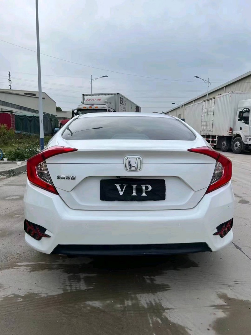 珠海19年本田思域9