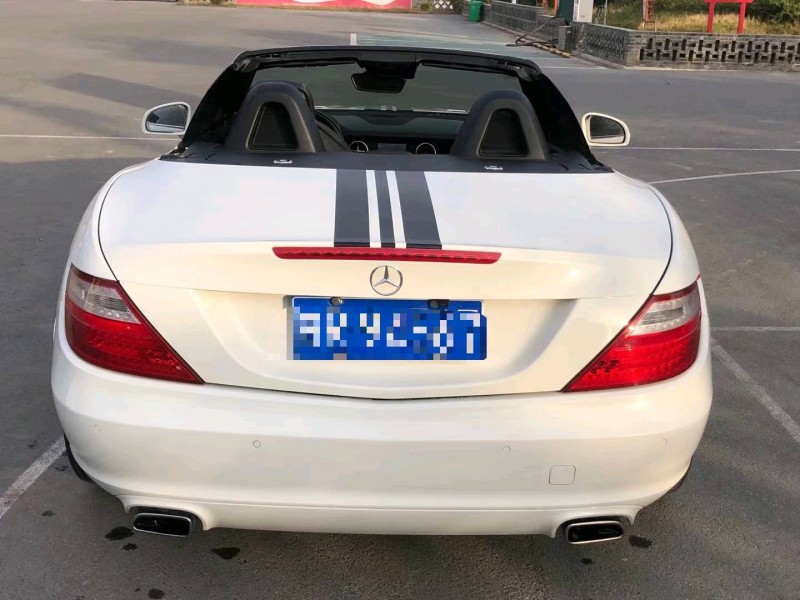 徐州13年奔驰SLK9