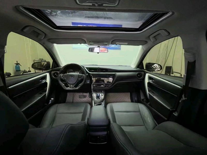 邯郸18年丰田雷凌9