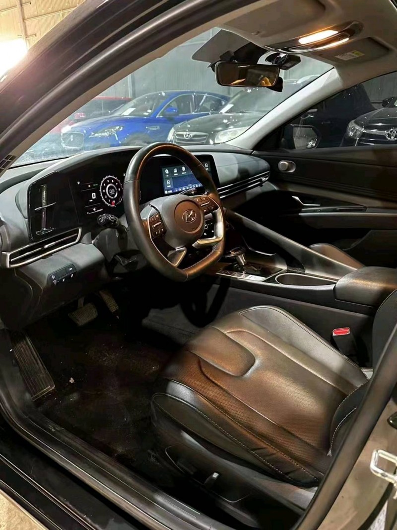 邯郸21年现代伊兰特4