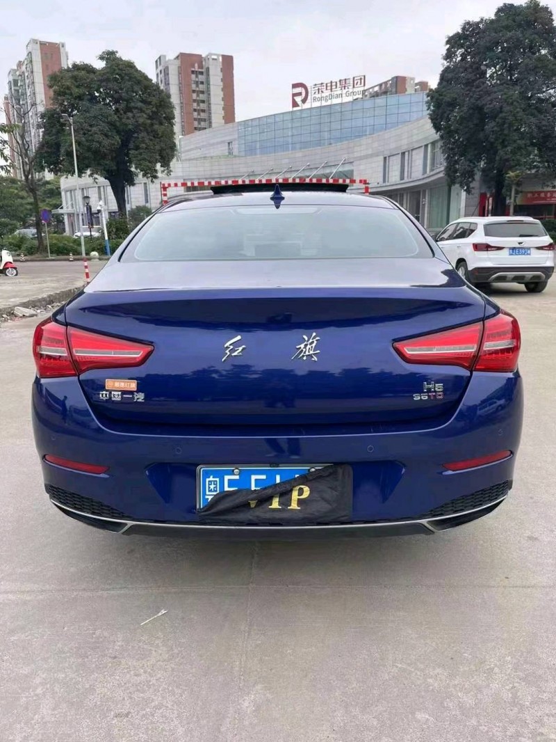 珠海21年红旗H52