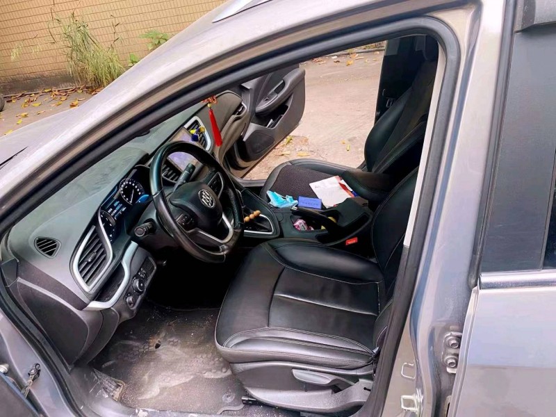 珠海18年别克阅朗5