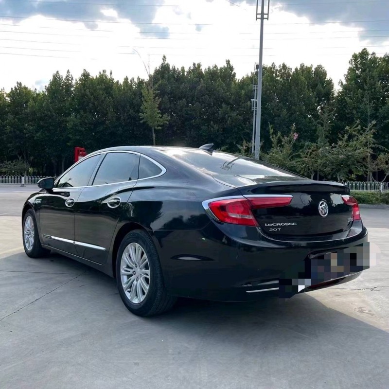 枣庄19年别克君越8