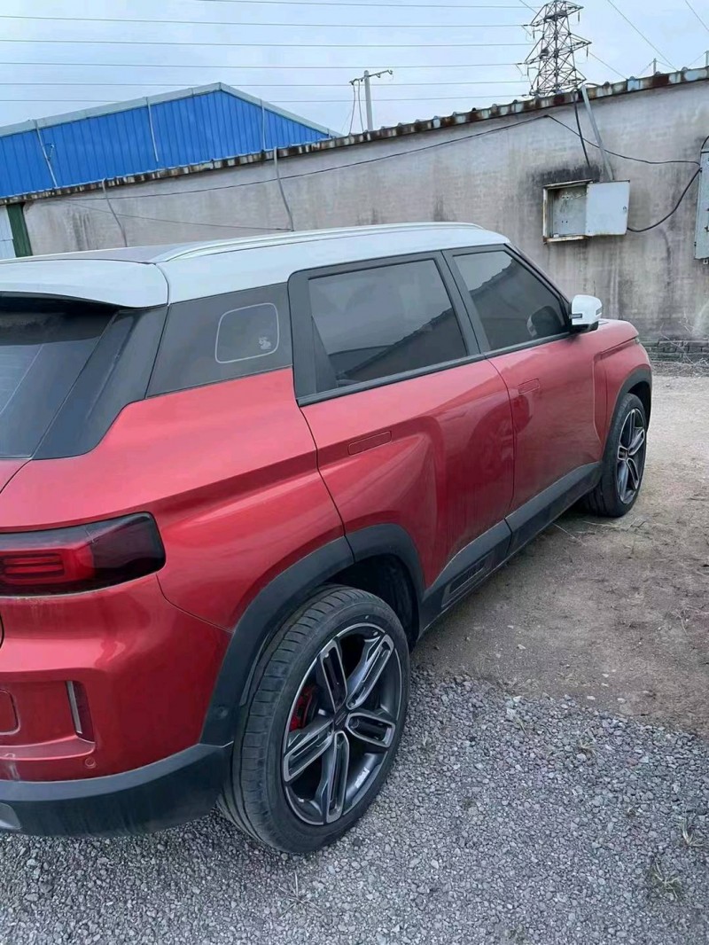 邯郸21年吉利帝豪9