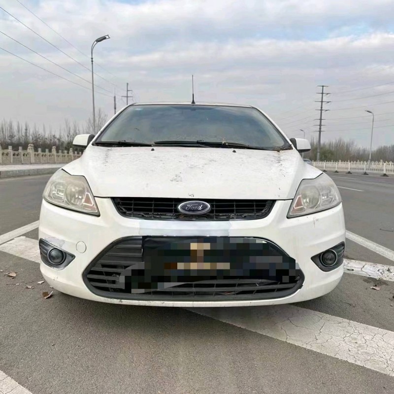 枣庄13年福特福克斯1