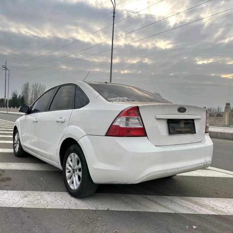 枣庄13年福特福克斯9