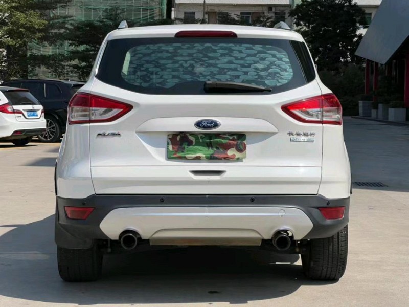 东莞15年福特翼虎9