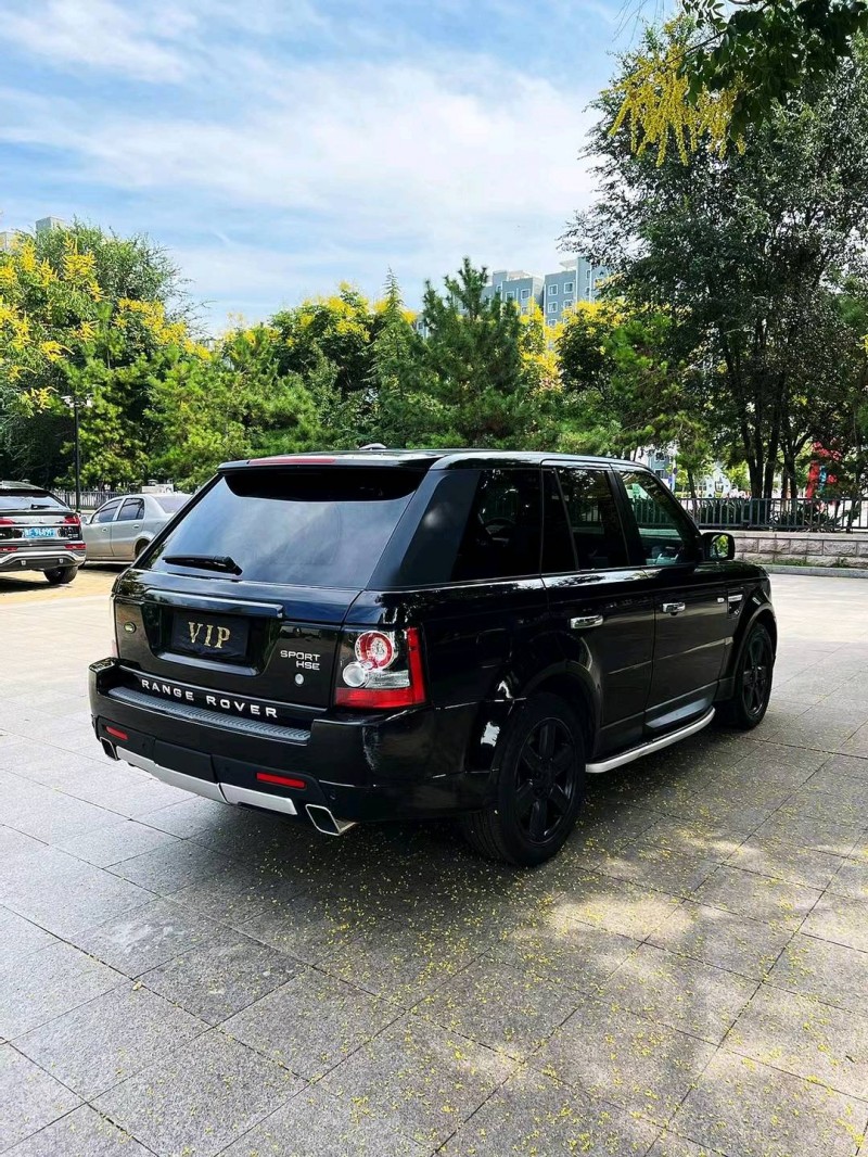 烟台09年路虎揽胜运动8