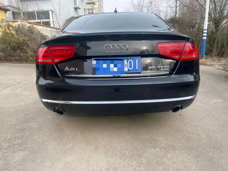 枣庄12年奥迪A8L6