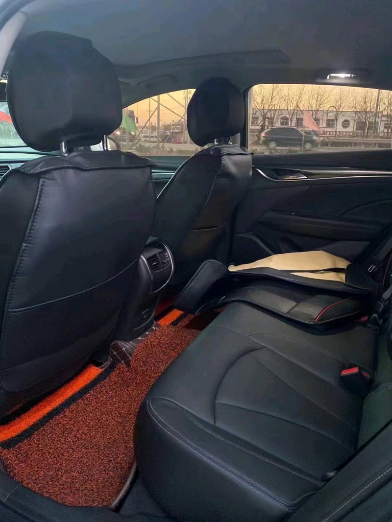 枣庄20年别克君越4