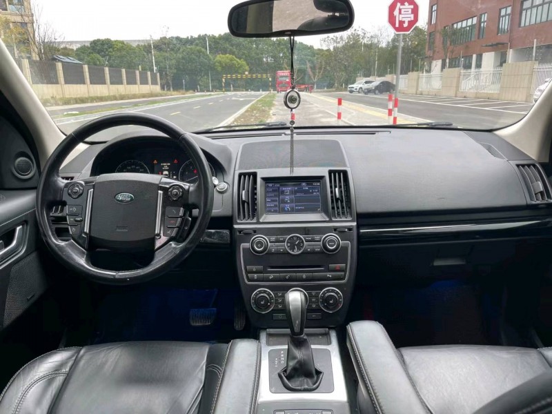 苏州13年路虎发现神行4