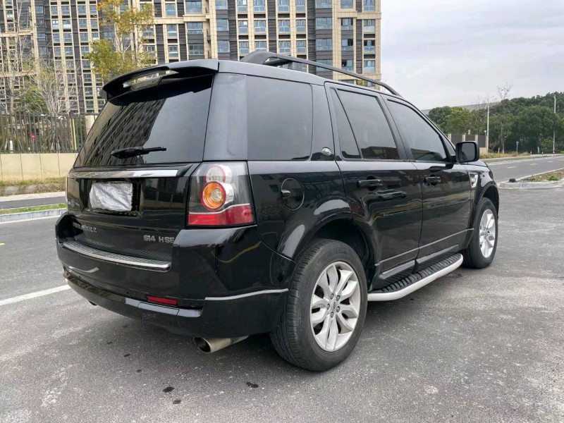 苏州13年路虎发现神行8