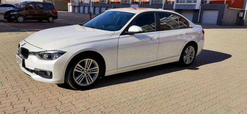 邯郸17年宝马3系8