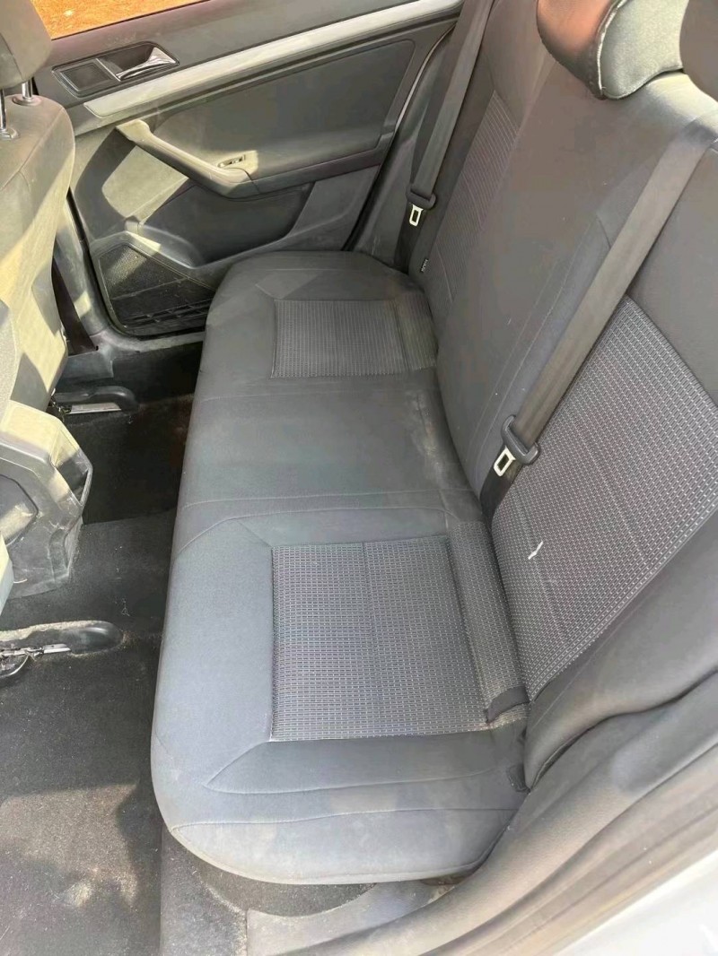 邯郸18年大众朗逸3