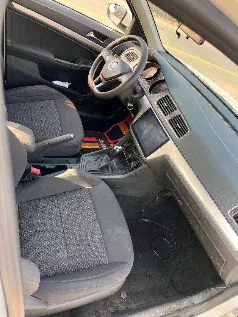 邯郸18年大众朗逸8