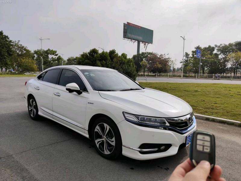 广州19年本田思铂睿2