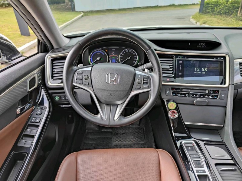 广州19年本田思铂睿6