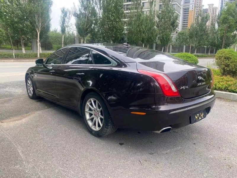 沈陽13年捷豹XJ3