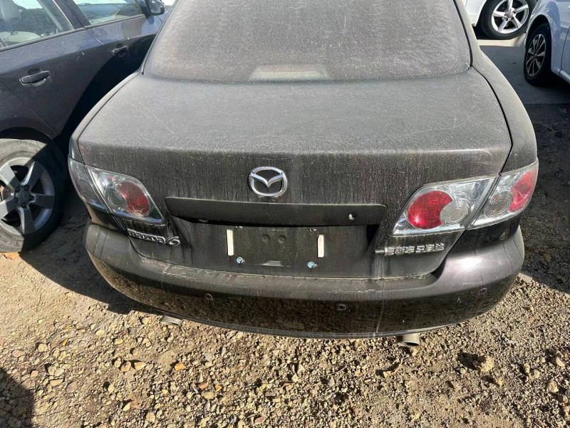 济南14年马自达64