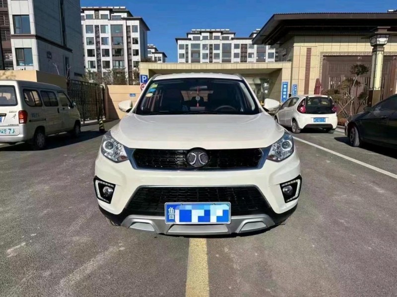 邯郸18年北汽绅宝X351