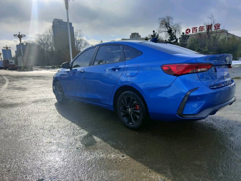 枣庄22年别克威朗2