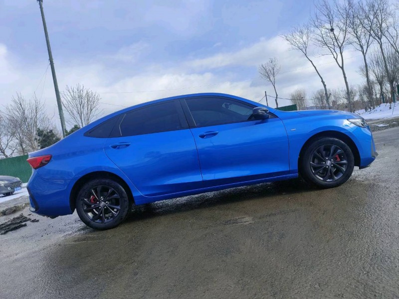 枣庄22年别克威朗5