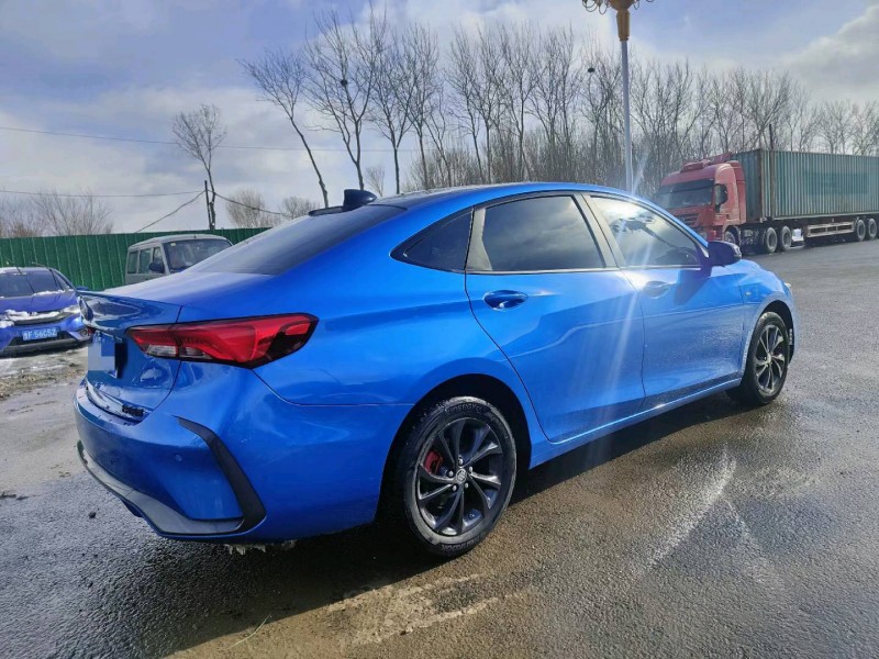 枣庄22年别克威朗6