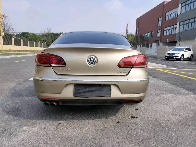 苏州16年大众CC8