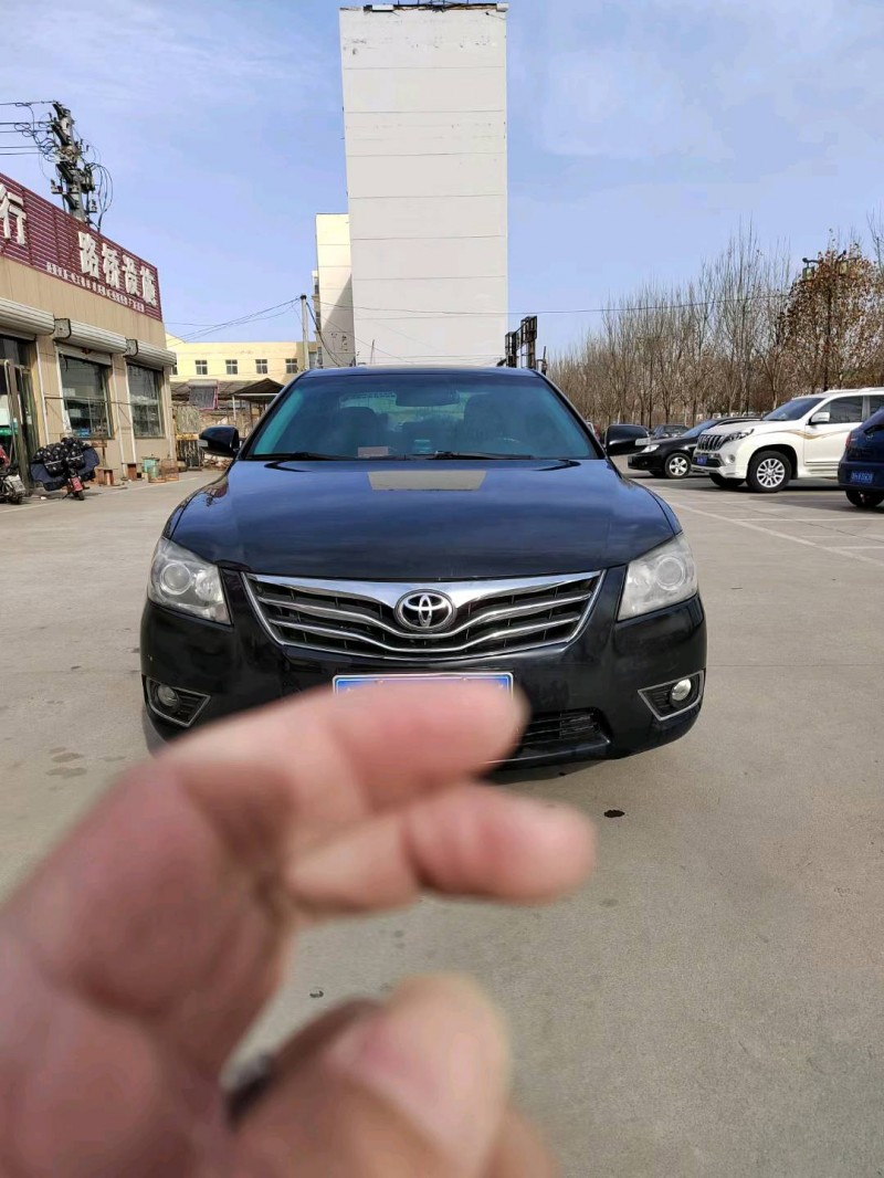 邯郸14年丰田凯美瑞1