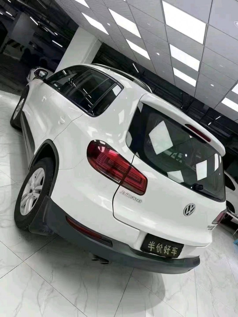 成都16年大众途观6