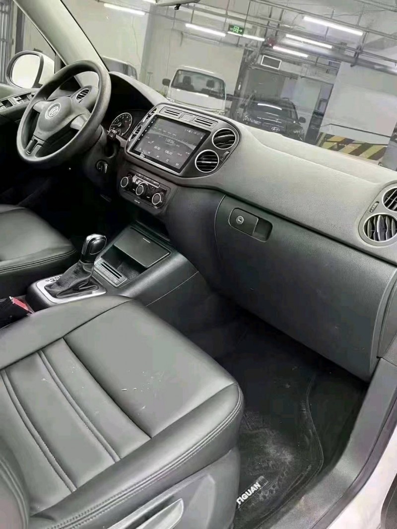 成都16年大众途观2