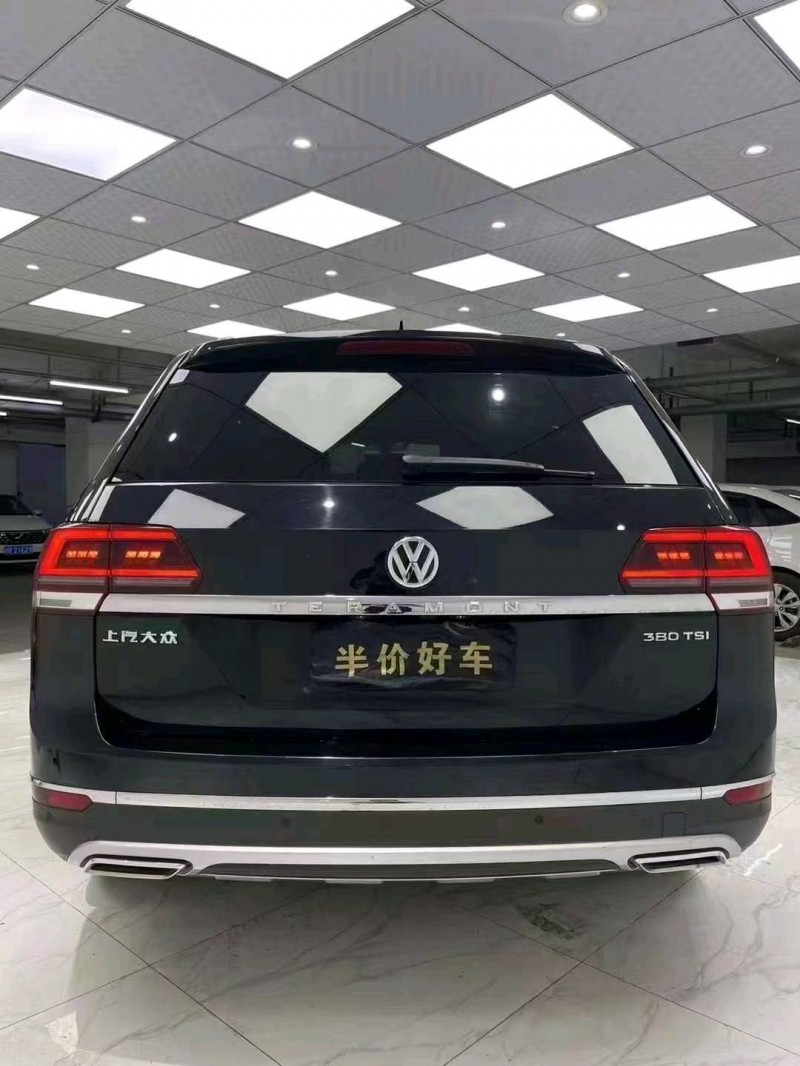 成都19年大众途昂5