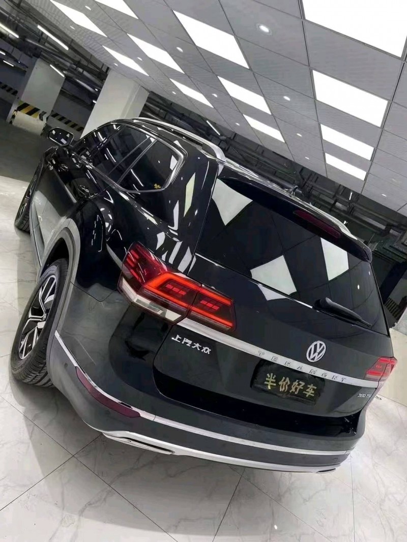 成都19年大众途昂6