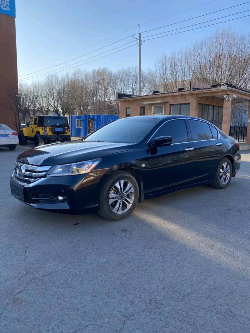 沈阳16年本田雅阁2