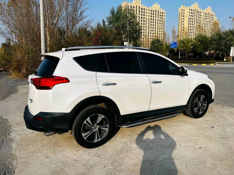 沈阳15年丰田RAV4荣放7