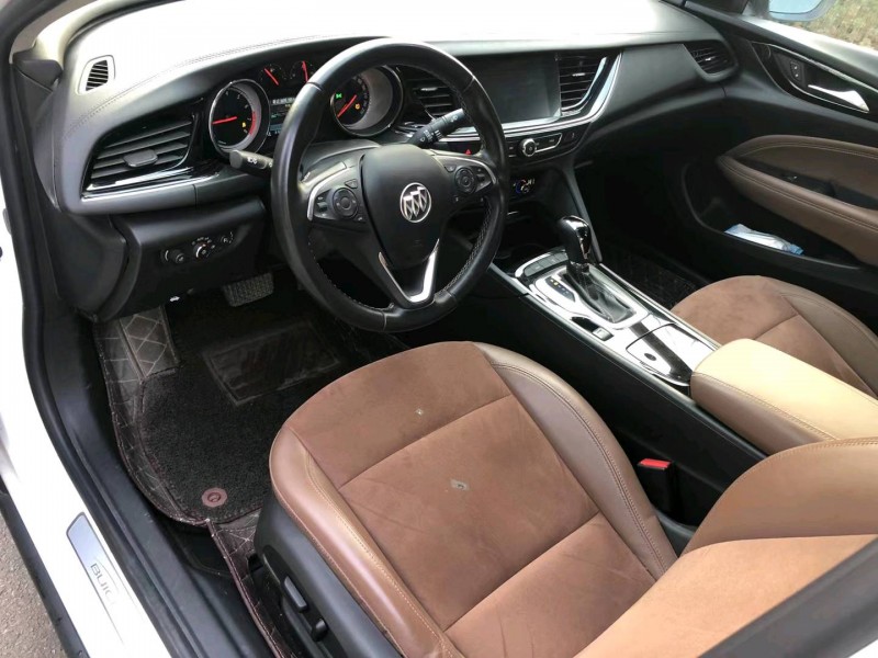 徐州20年别克君威2