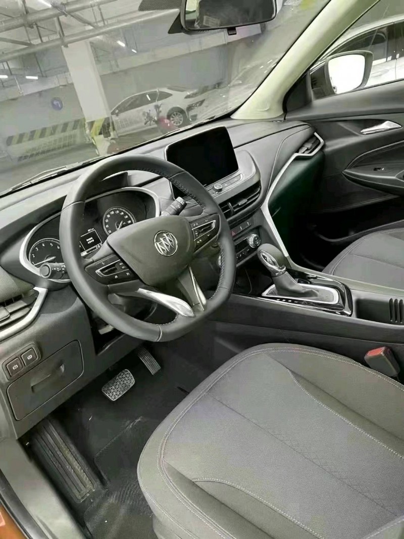 成都22年别克昂科拉6