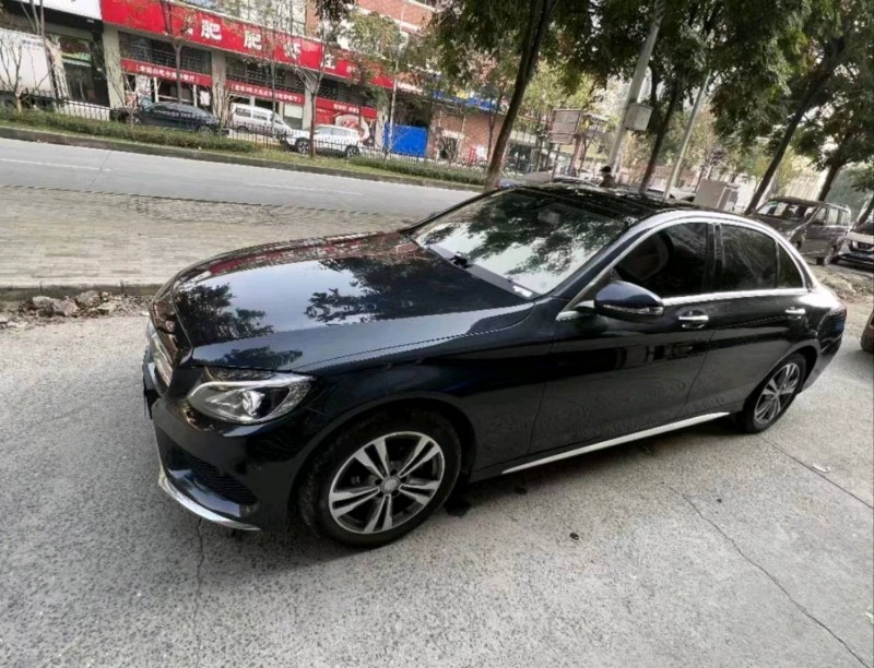 宜昌17年奔驰C2