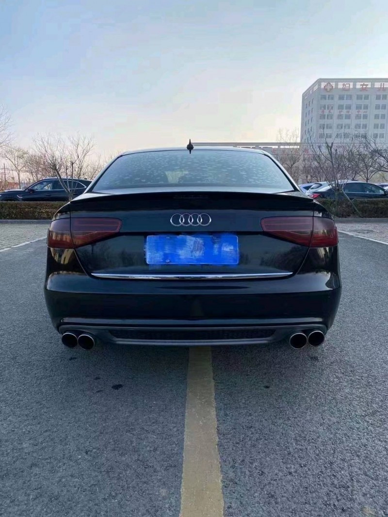 潍坊13年奥迪A4L9