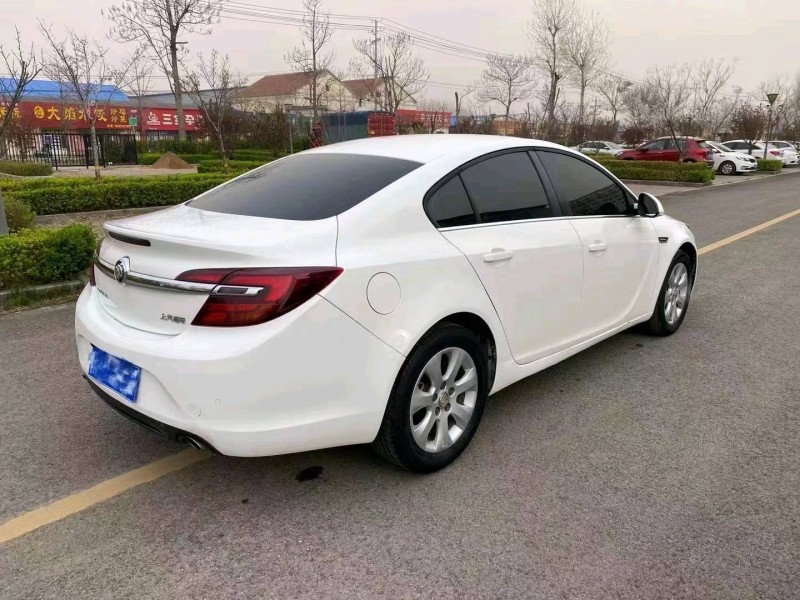 潍坊16年别克君威7