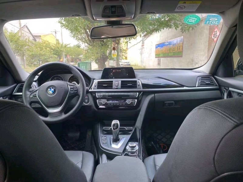 潍坊17年宝马3系6