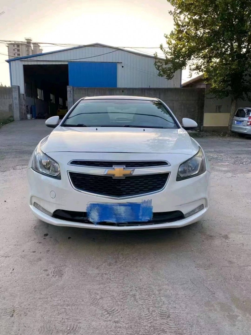 潍坊16年雪佛兰科鲁兹1